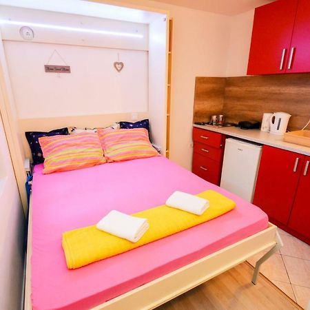 Apartment Ana Paola Котор Екстериор снимка