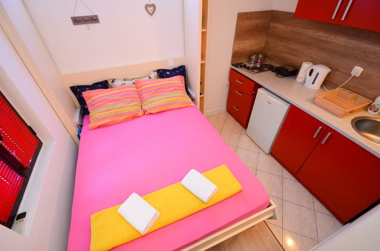 Apartment Ana Paola Котор Екстериор снимка