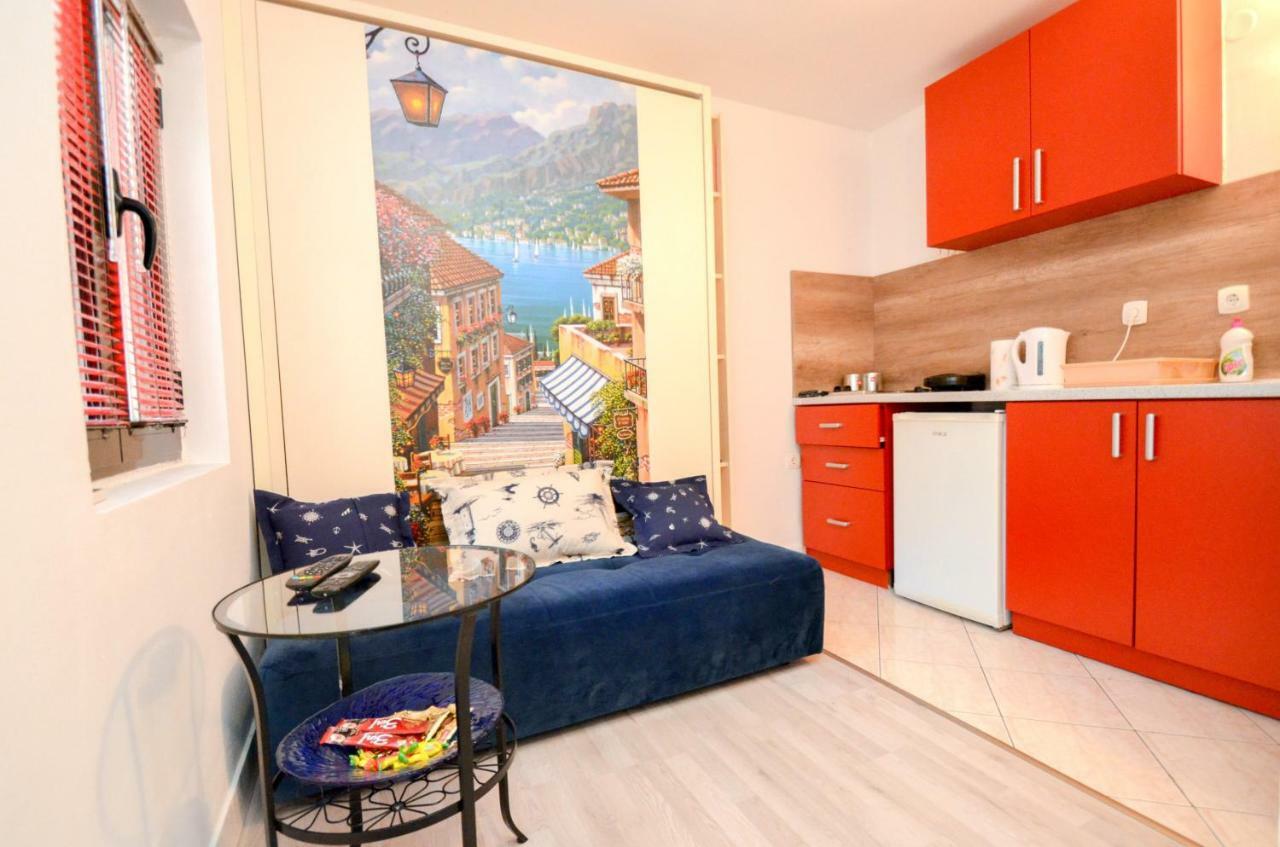 Apartment Ana Paola Котор Екстериор снимка
