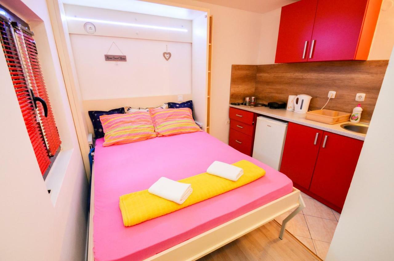 Apartment Ana Paola Котор Екстериор снимка