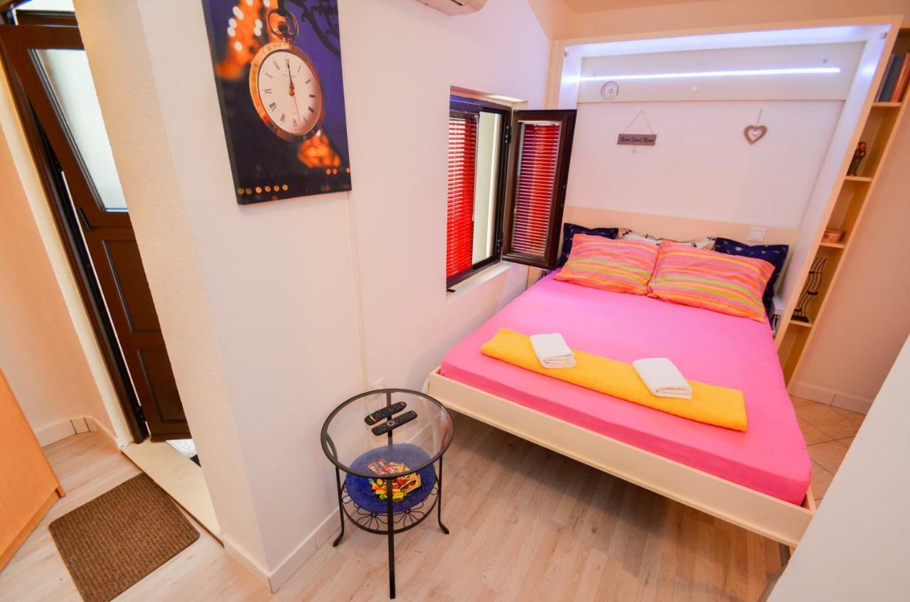 Apartment Ana Paola Котор Екстериор снимка